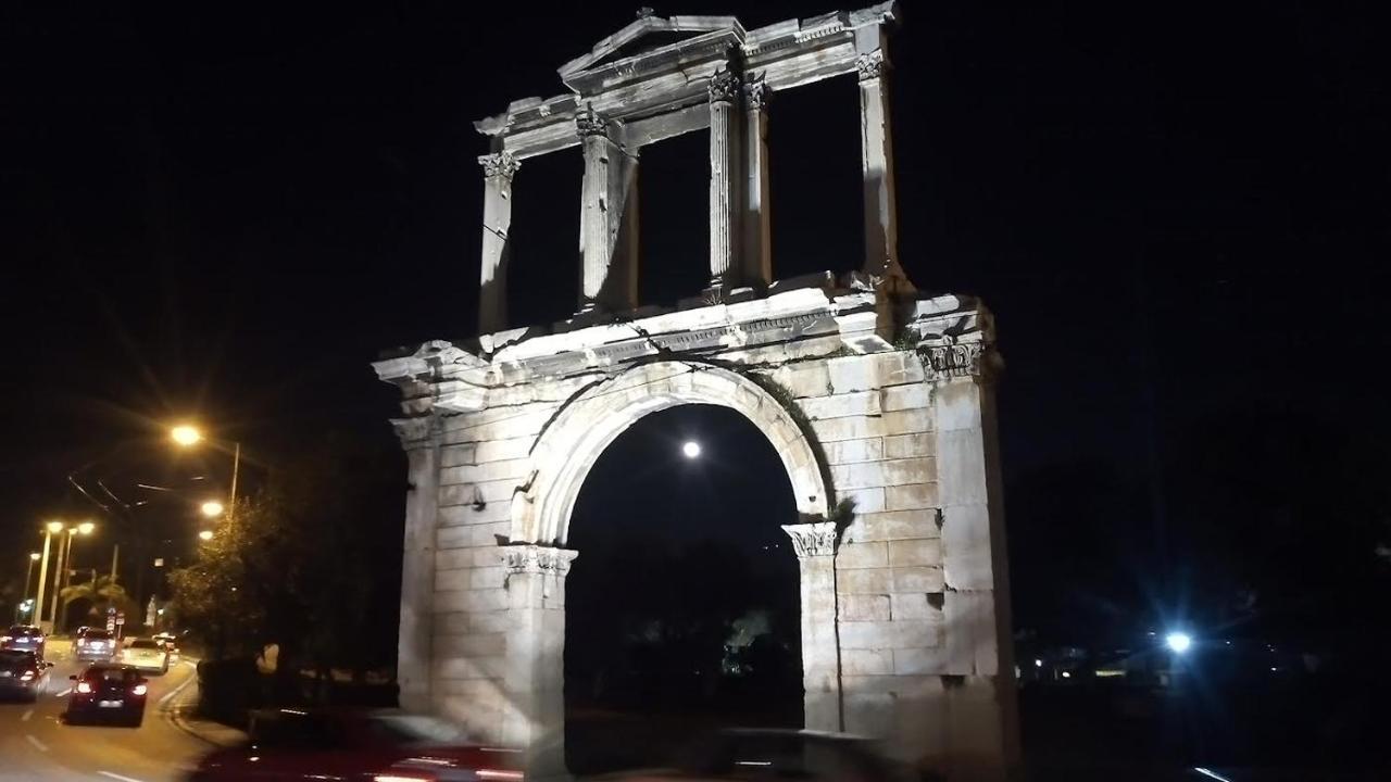 Parthenon And Syntagma Square View Apartment Athens Luaran gambar
