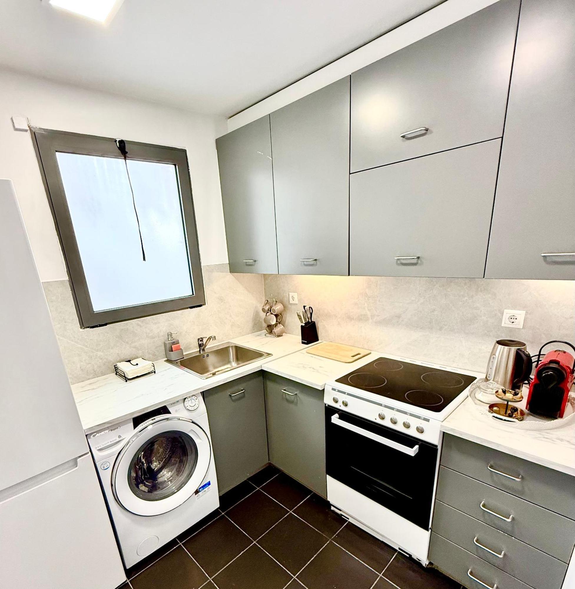 Parthenon And Syntagma Square View Apartment Athens Luaran gambar